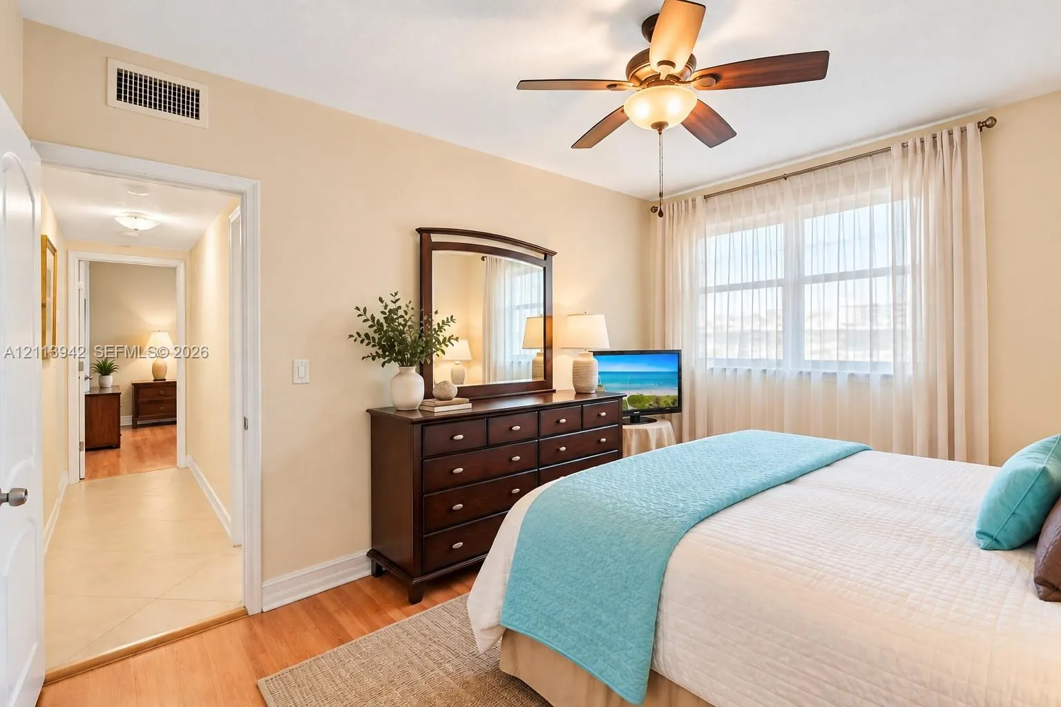 2710 S Ocean Drive #401