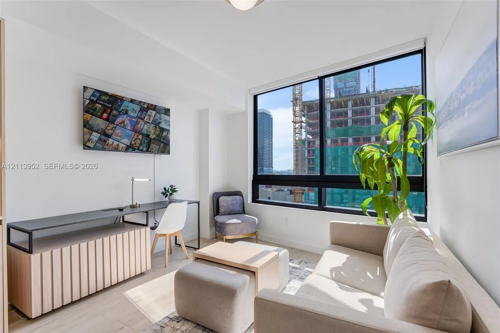 225 N Miami Avenue #1907