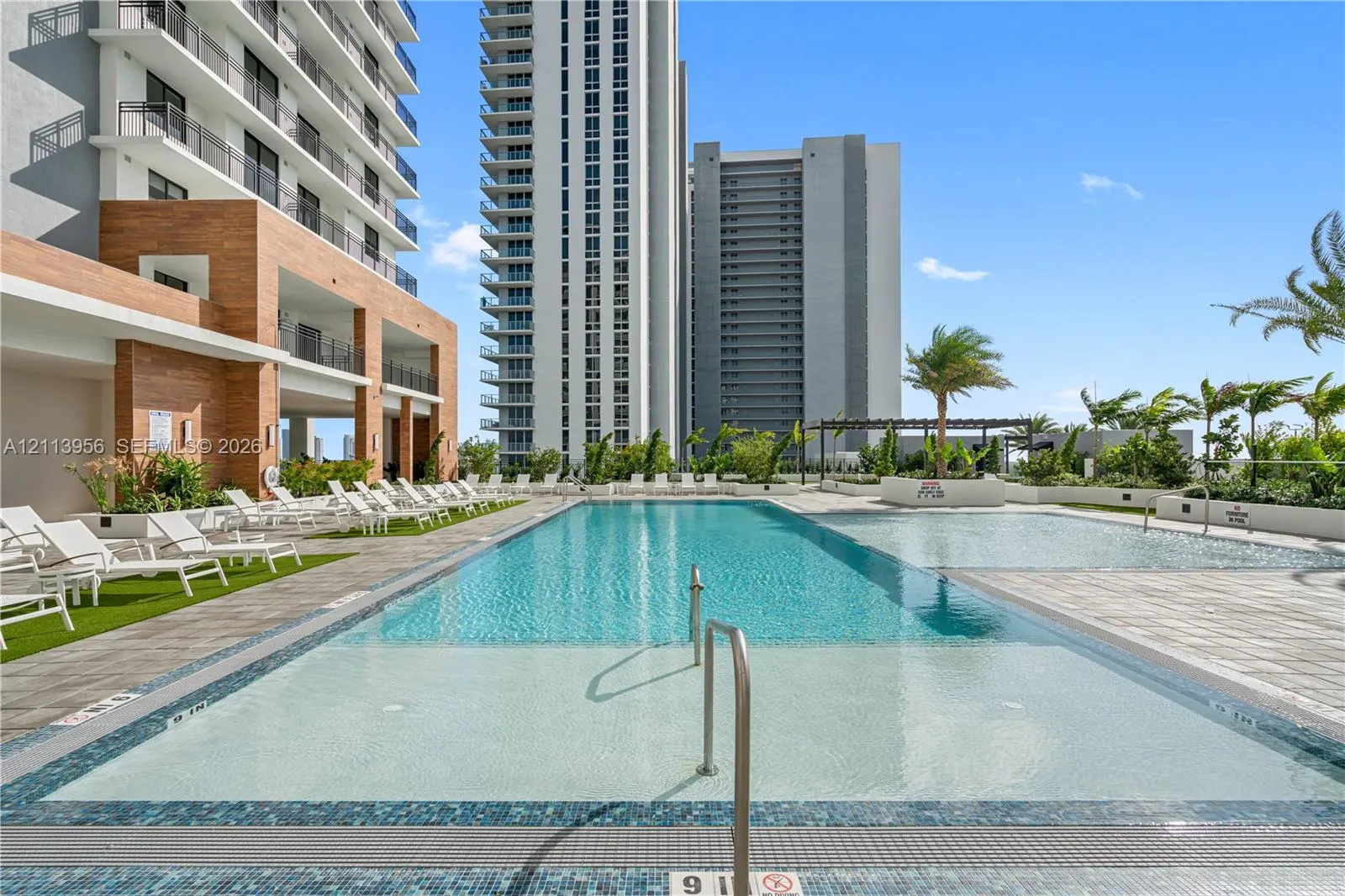 16395 Biscayne Boulevard #1223