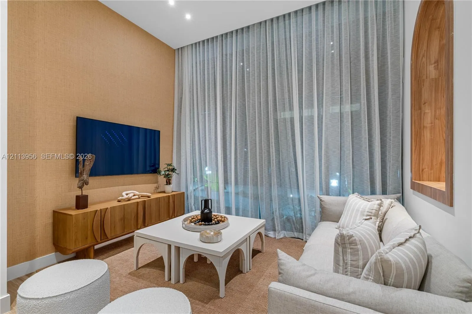 16395 Biscayne Boulevard #1223