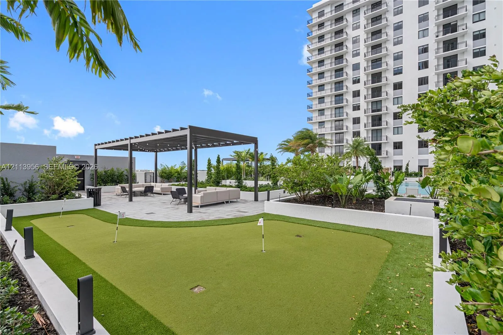 16395 Biscayne Boulevard #1223