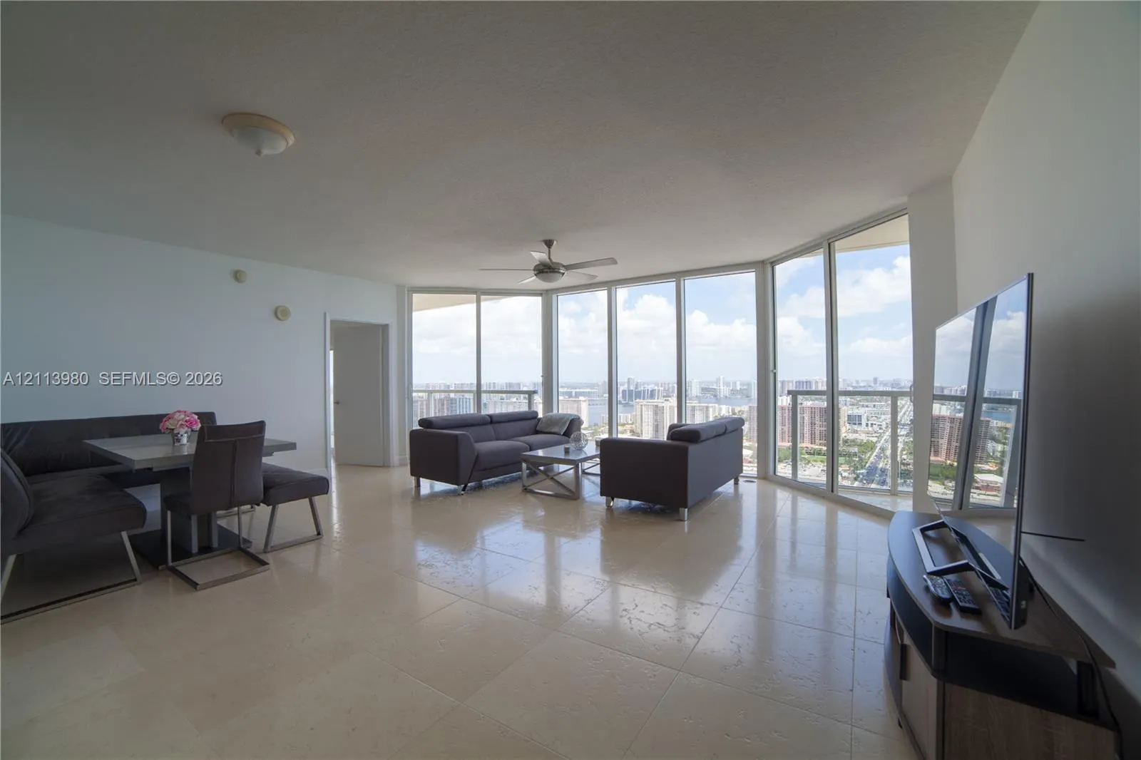 16699 Collins Ave(avlbnow #3707