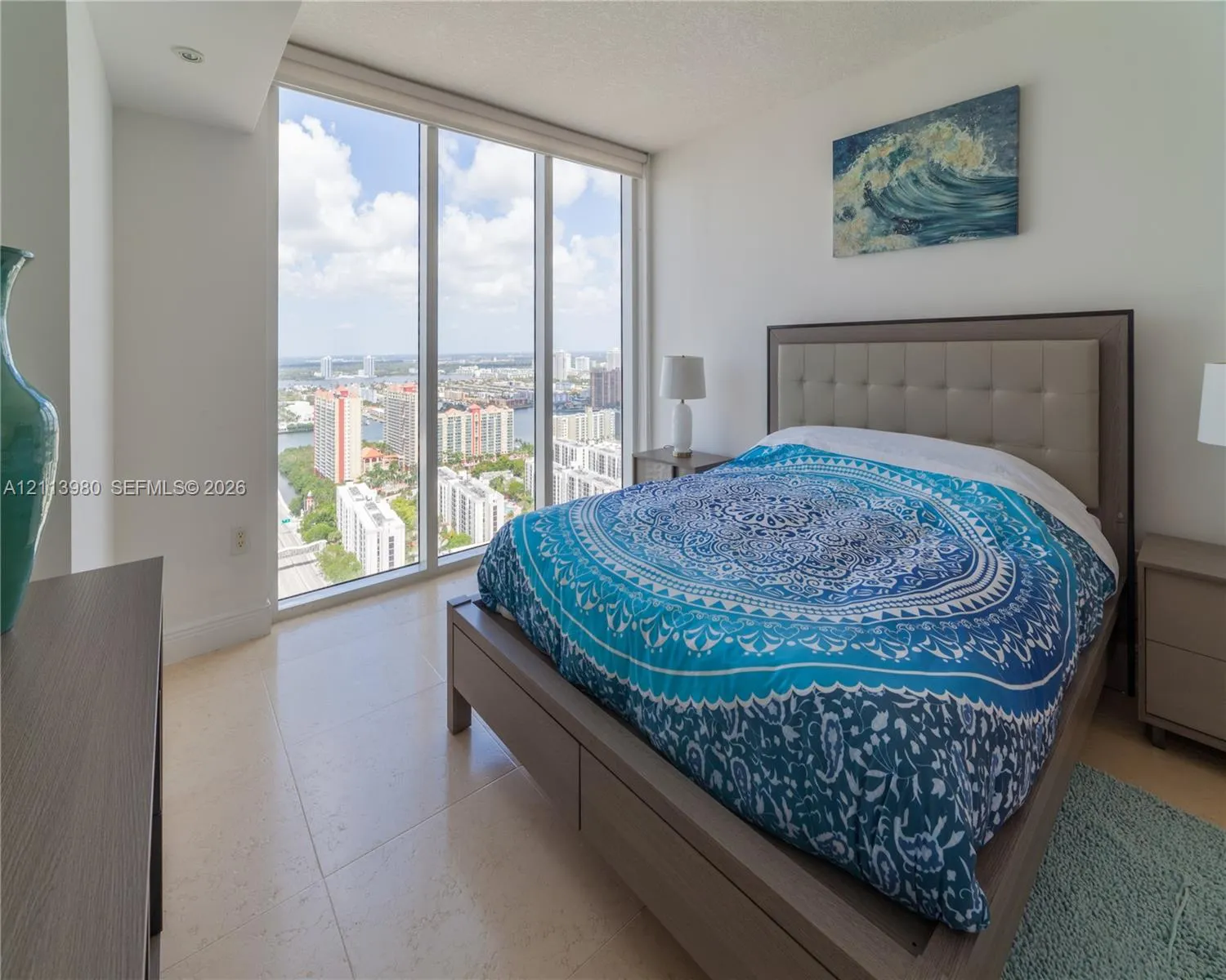 16699 Collins Ave(avlbnow #3707