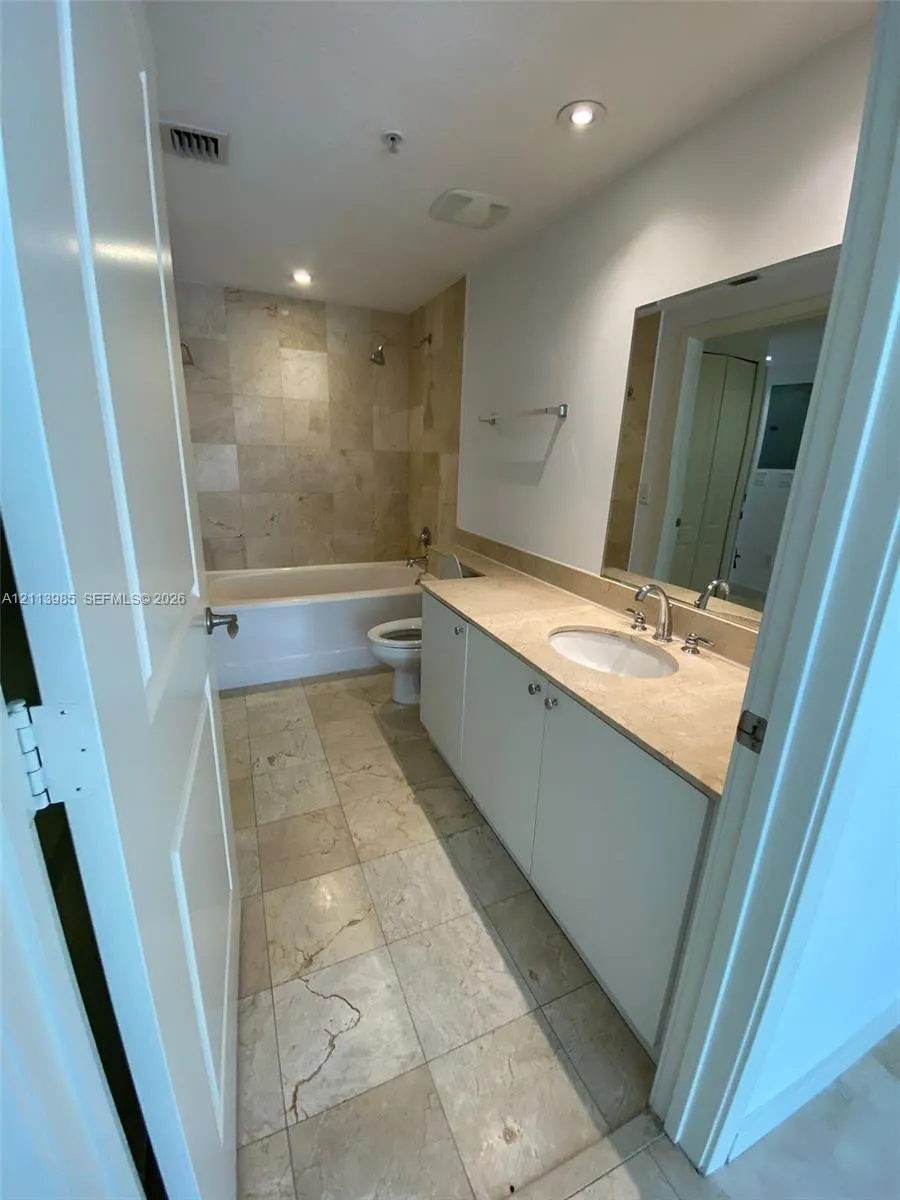 170 SE 14th Street #2203