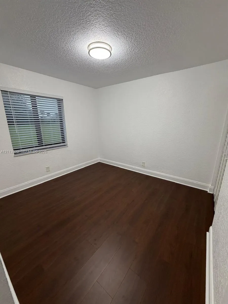 9355 SW 8th Street #124
