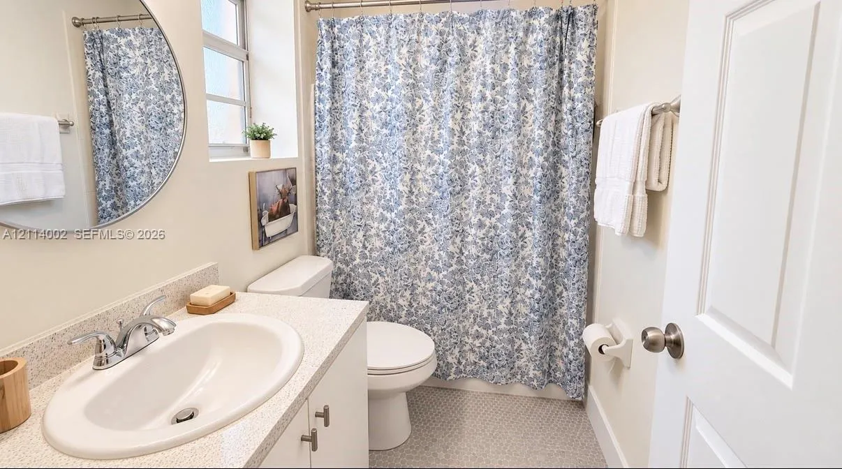 1495 NE 33rd Avenue #107