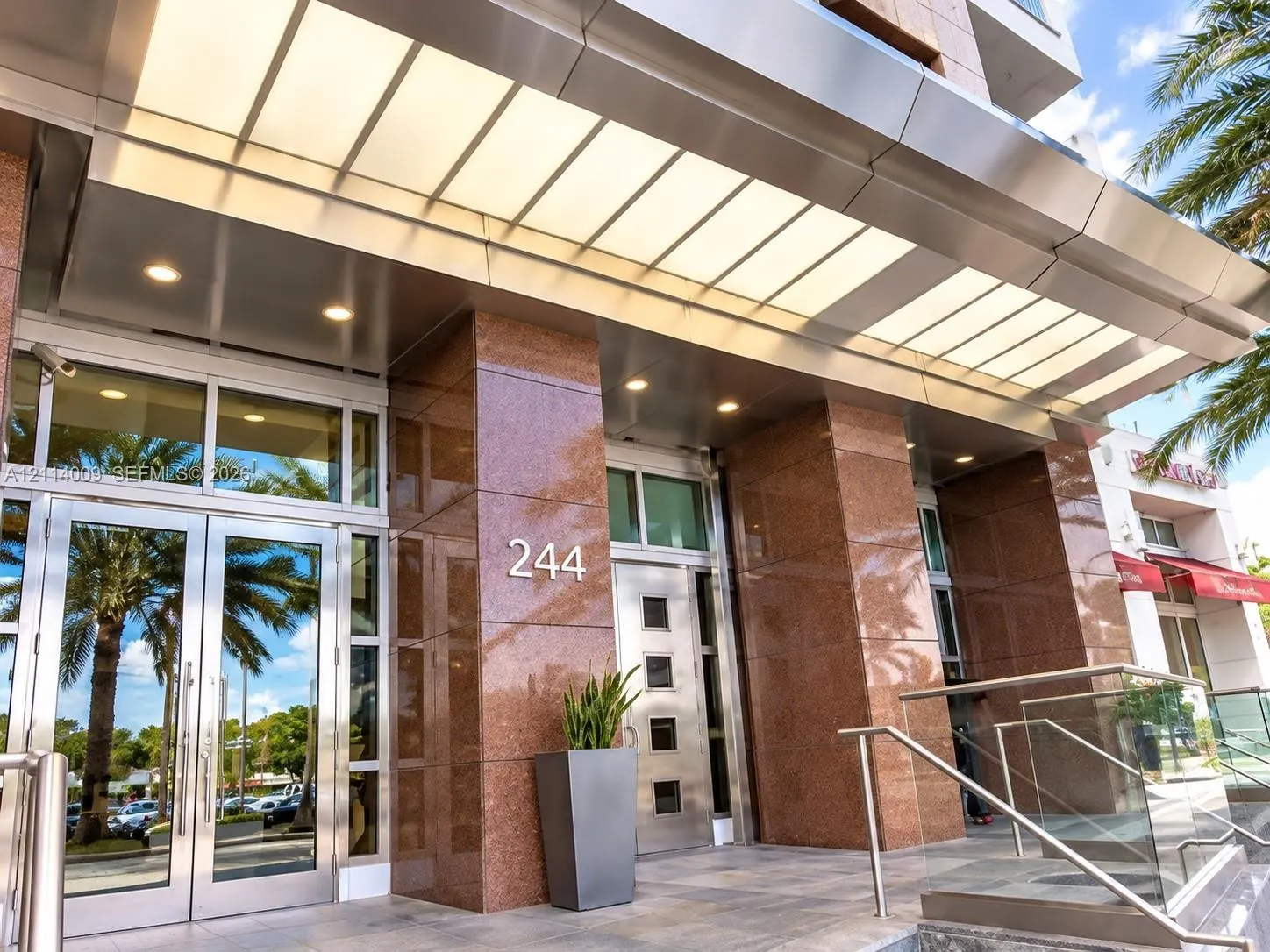 244 Biscayne Boulevard #1404
