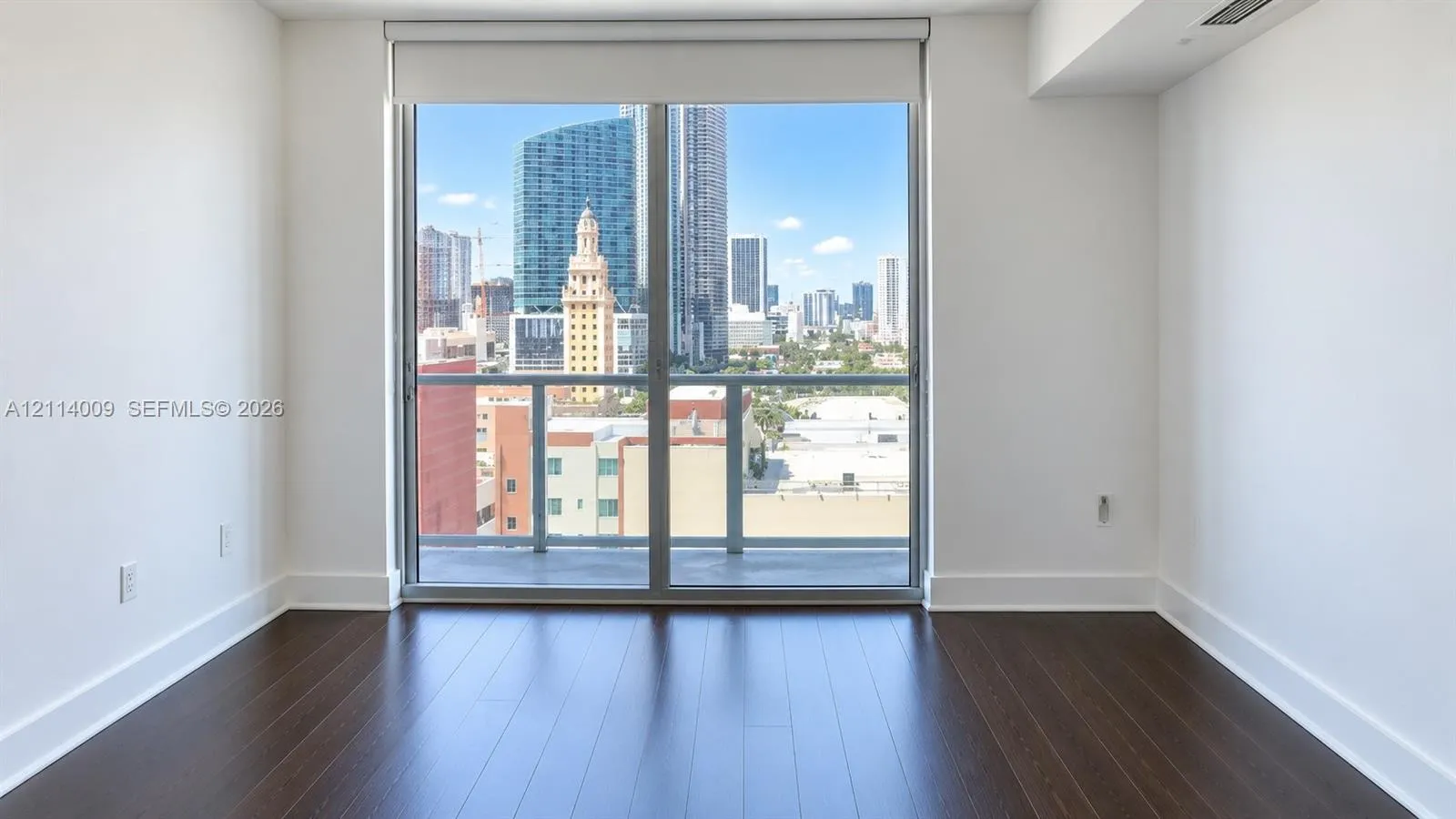 244 Biscayne Boulevard #1404