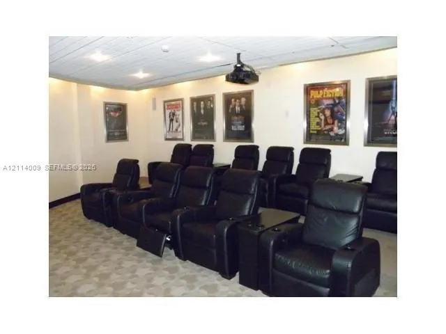 244 Biscayne Boulevard #1404