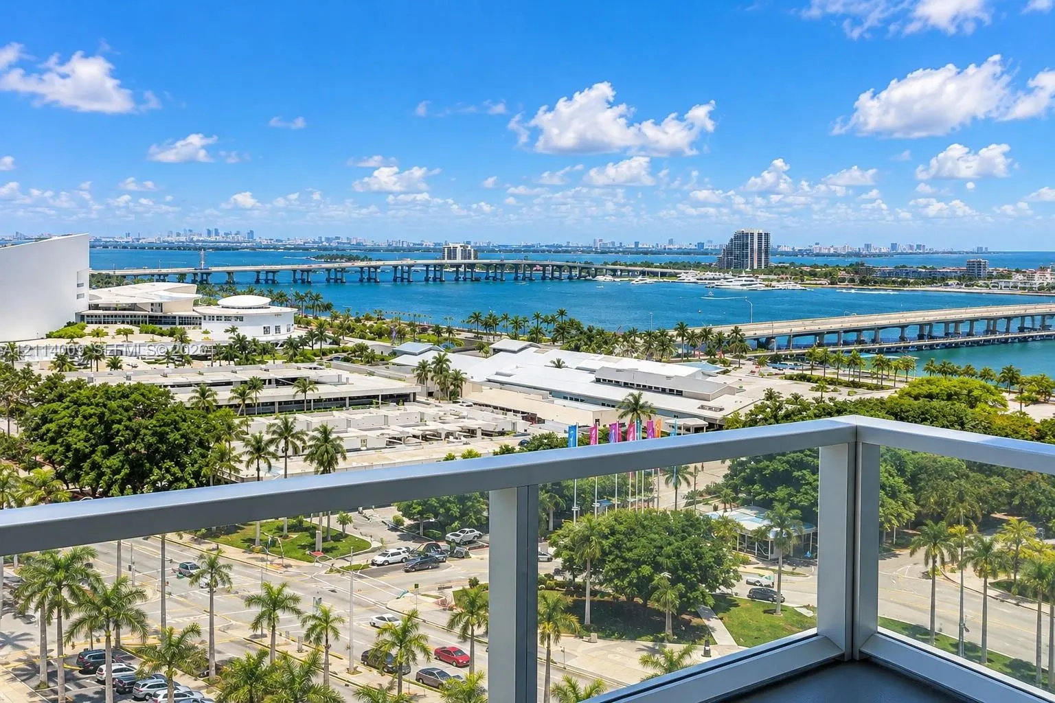 244 Biscayne Boulevard #1404
