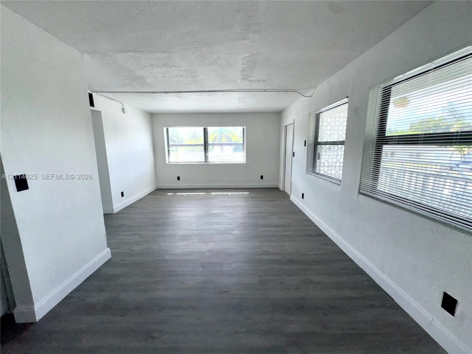1505 NE 135th Street #10