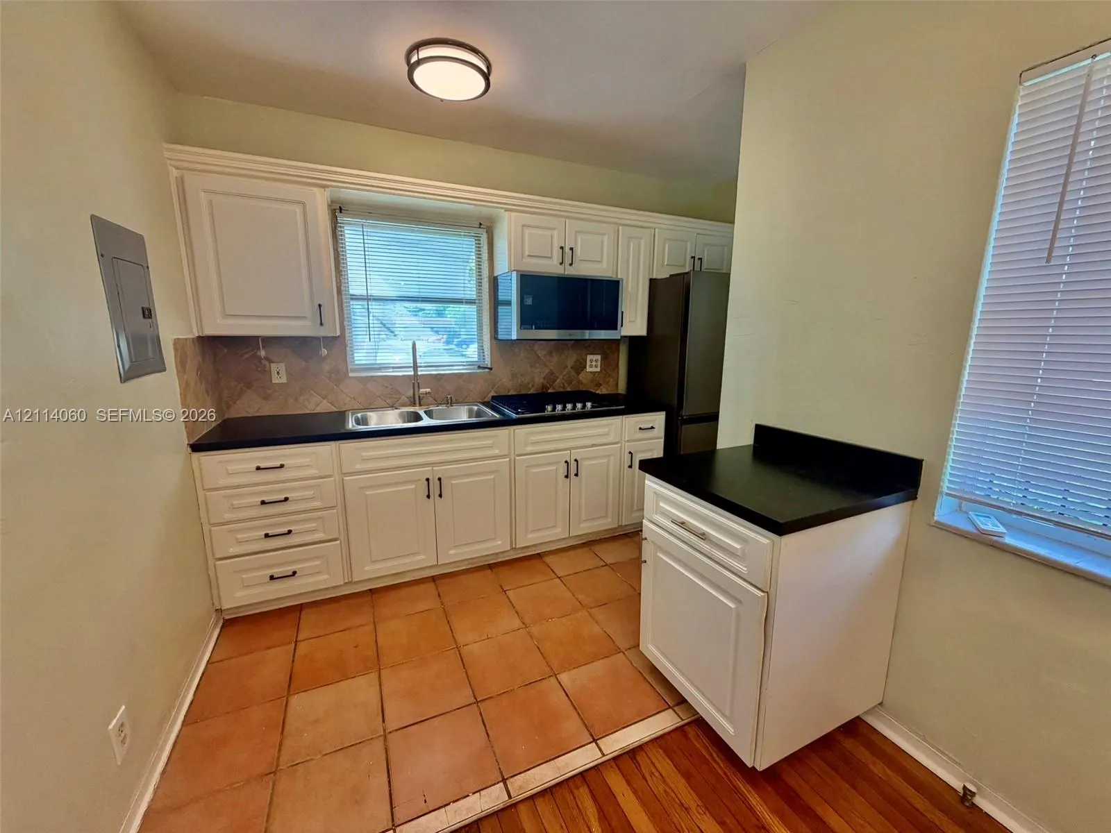 2325 Fillmore Street #1