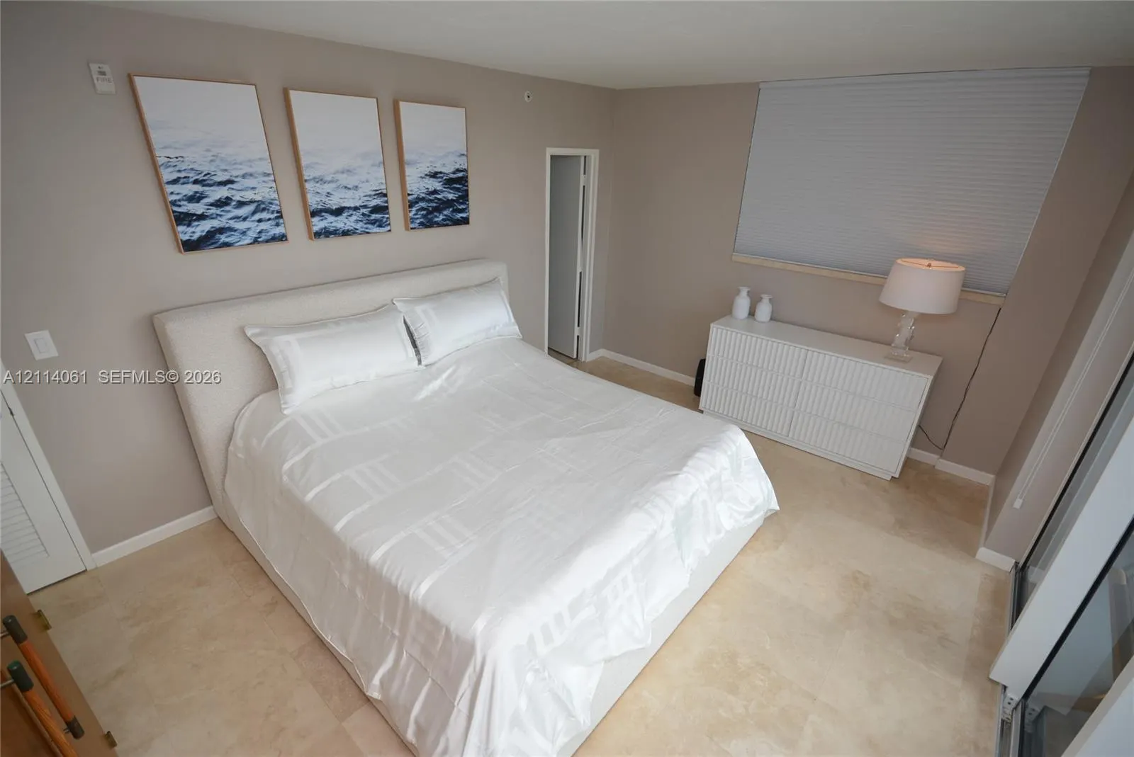 3001 S Ocean Drive #727