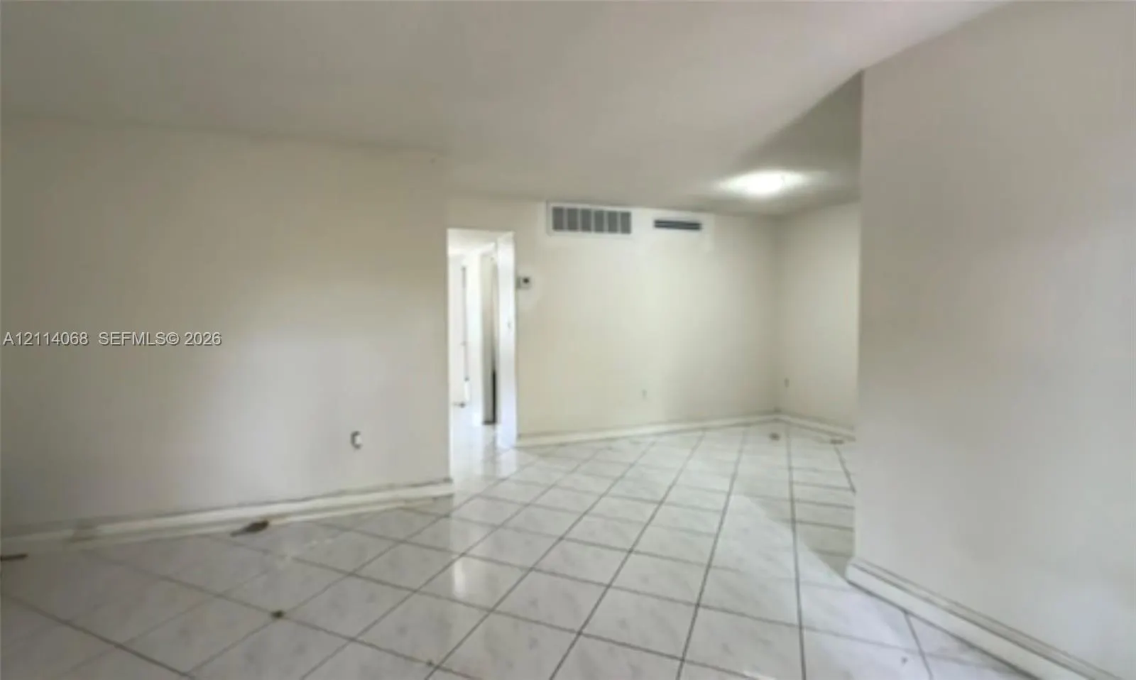 20275 NE 2nd Avenue #19
