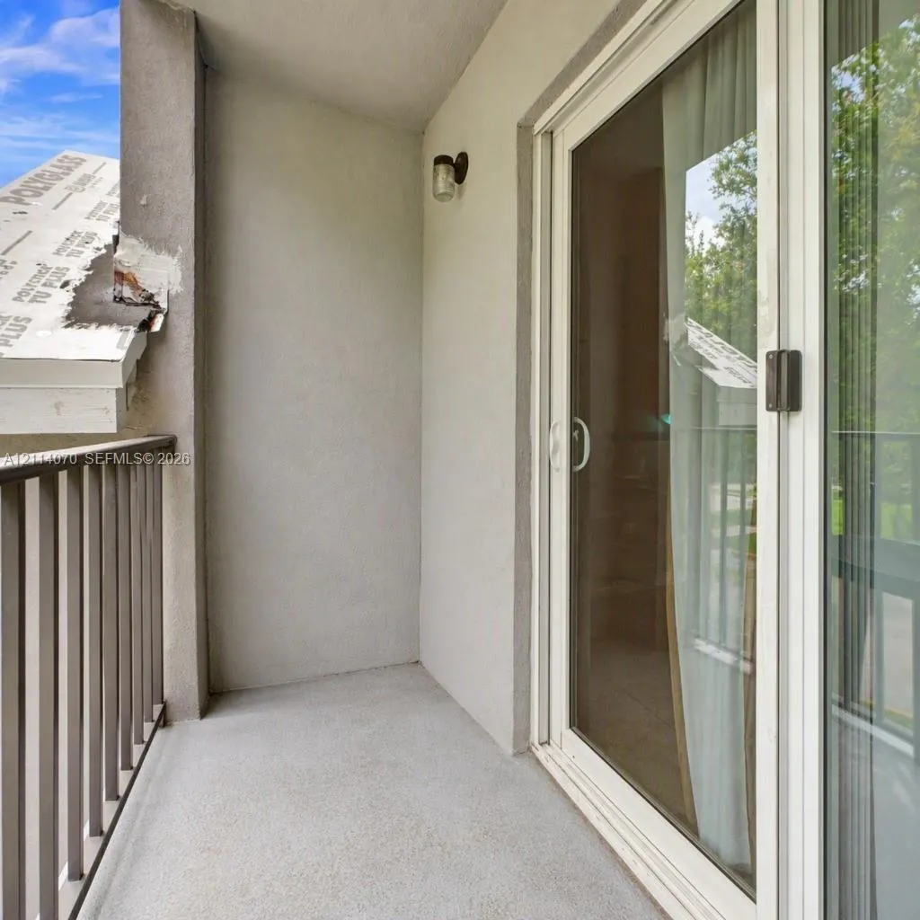 15400 SW 284th Street #1204
