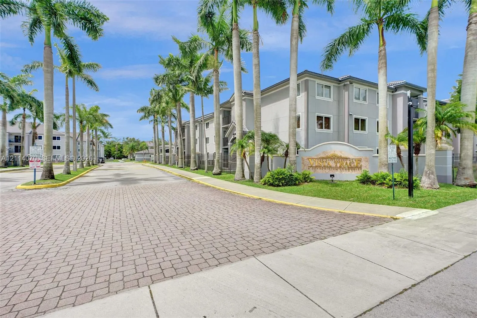 15400 SW 284th Street #1204