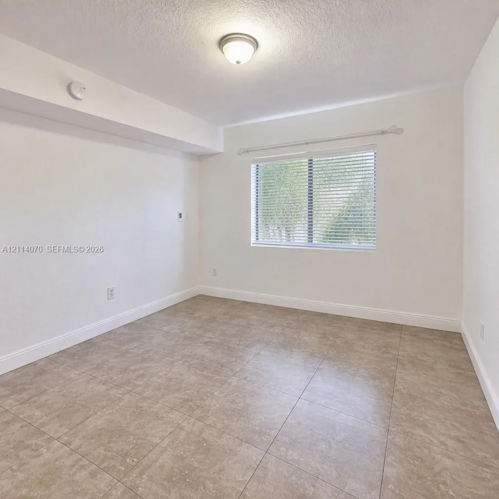 15400 SW 284th Street #1204