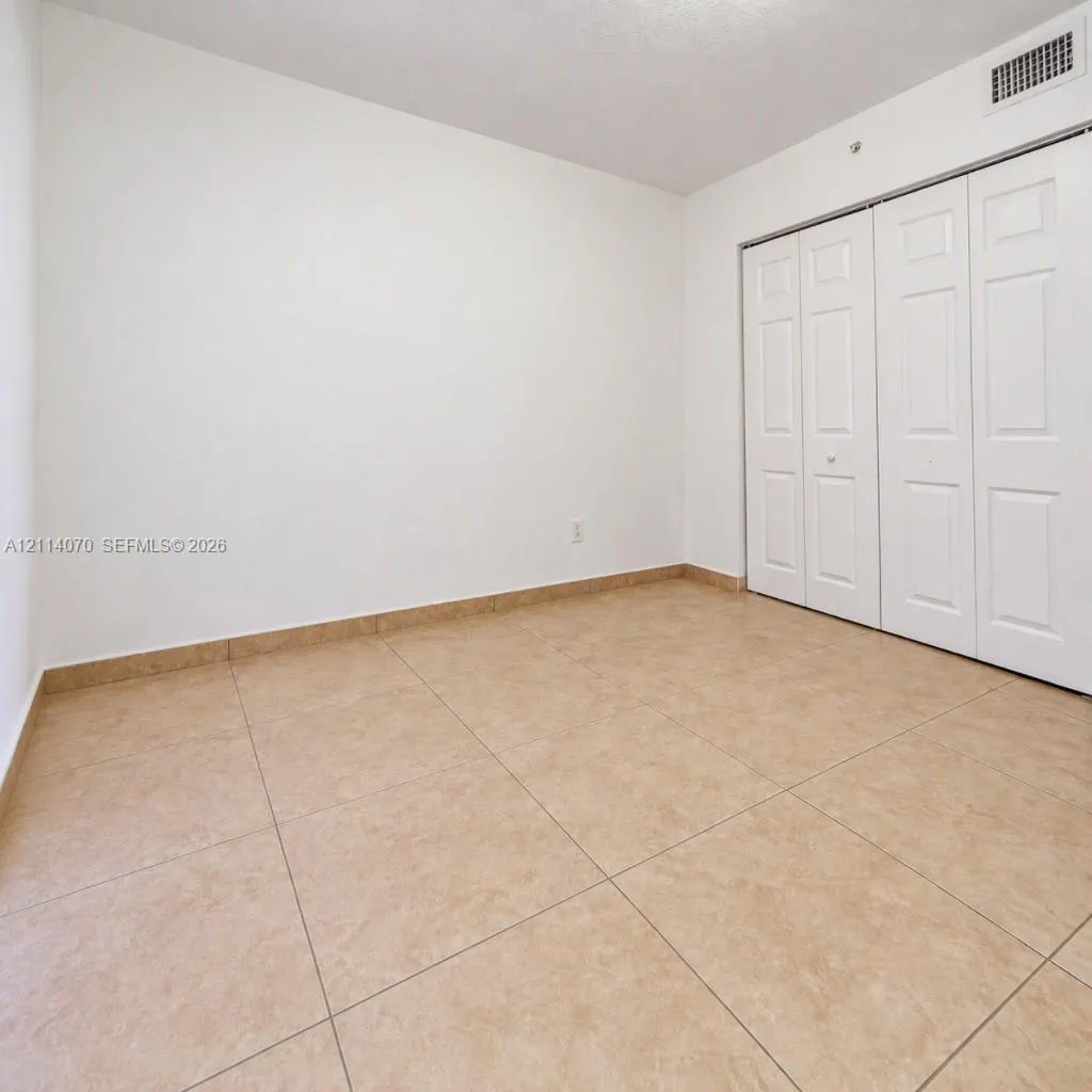 15400 SW 284th Street #1204