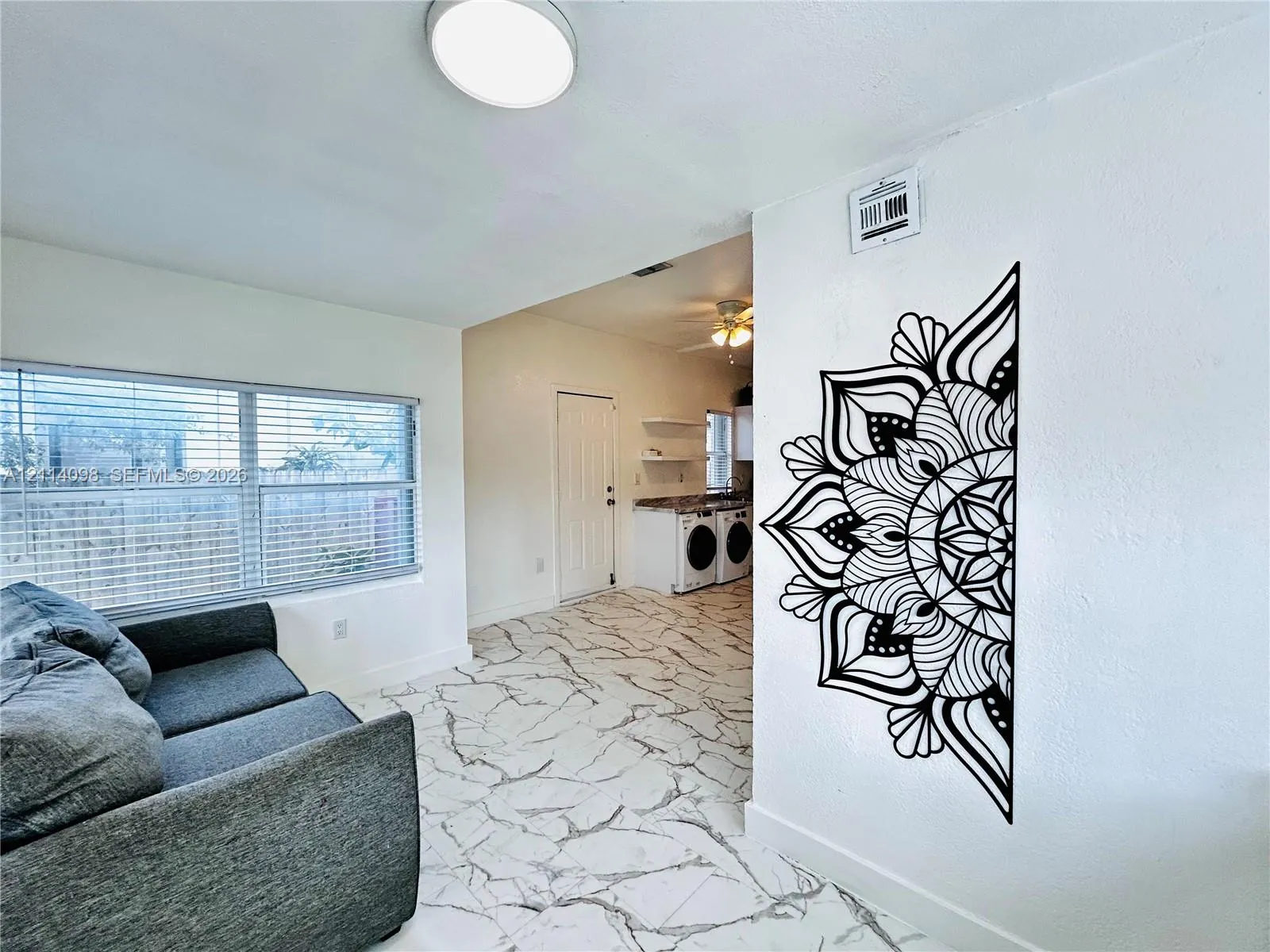 2935 NW 14th Avenue #1