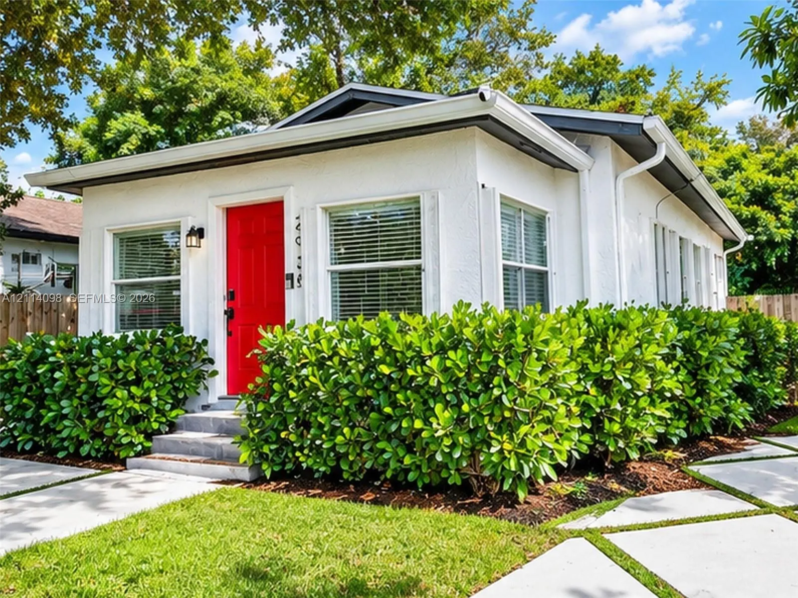 2935 NW 14th Avenue #1