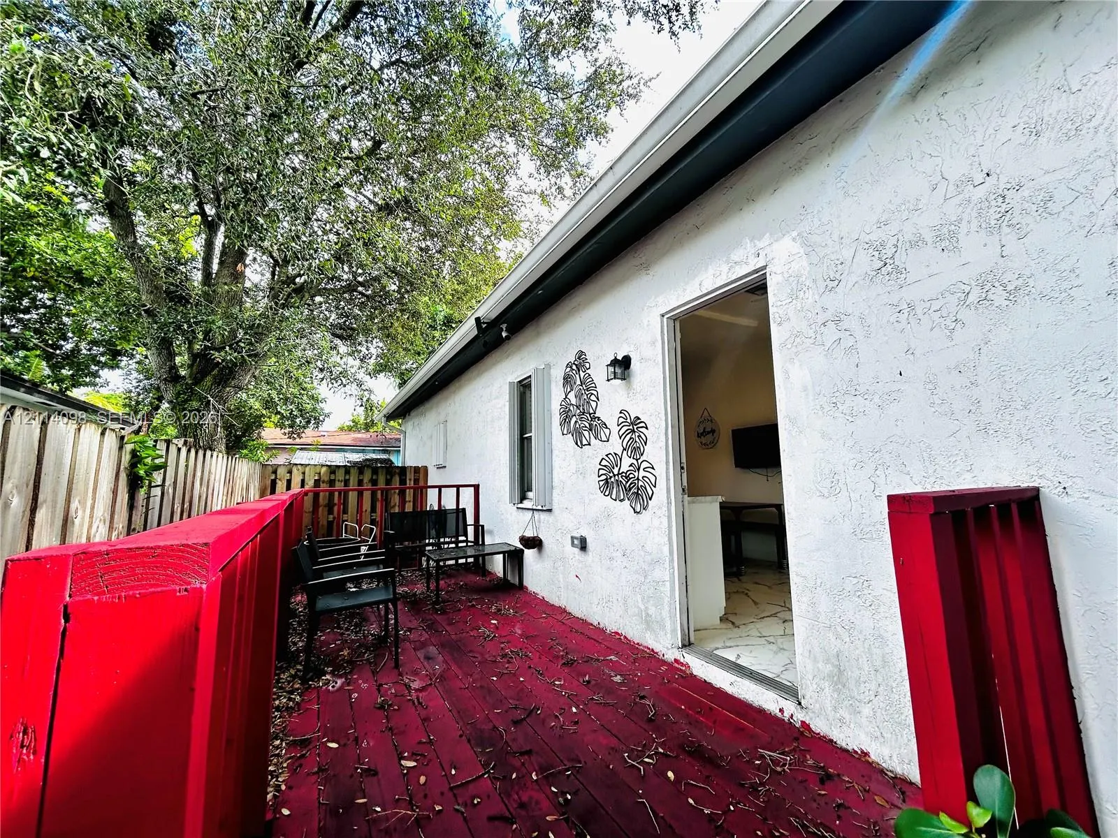 2935 NW 14th Avenue #1