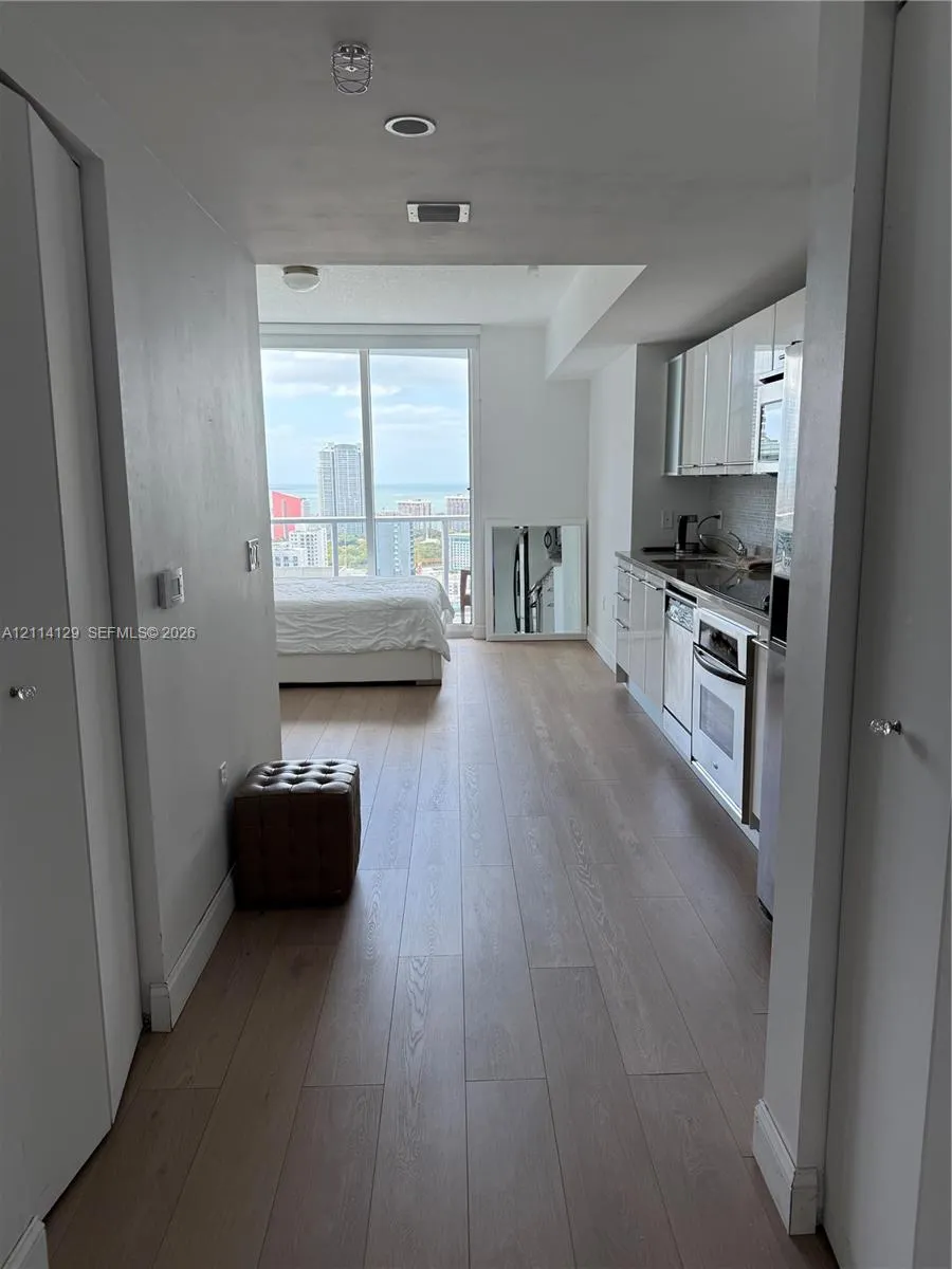 185 SW 7th Street #3406