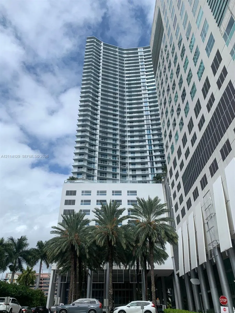 185 SW 7th Street #3406