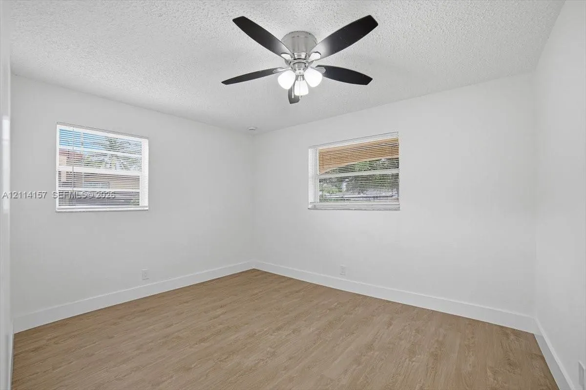 2580 NW 62nd Avenue