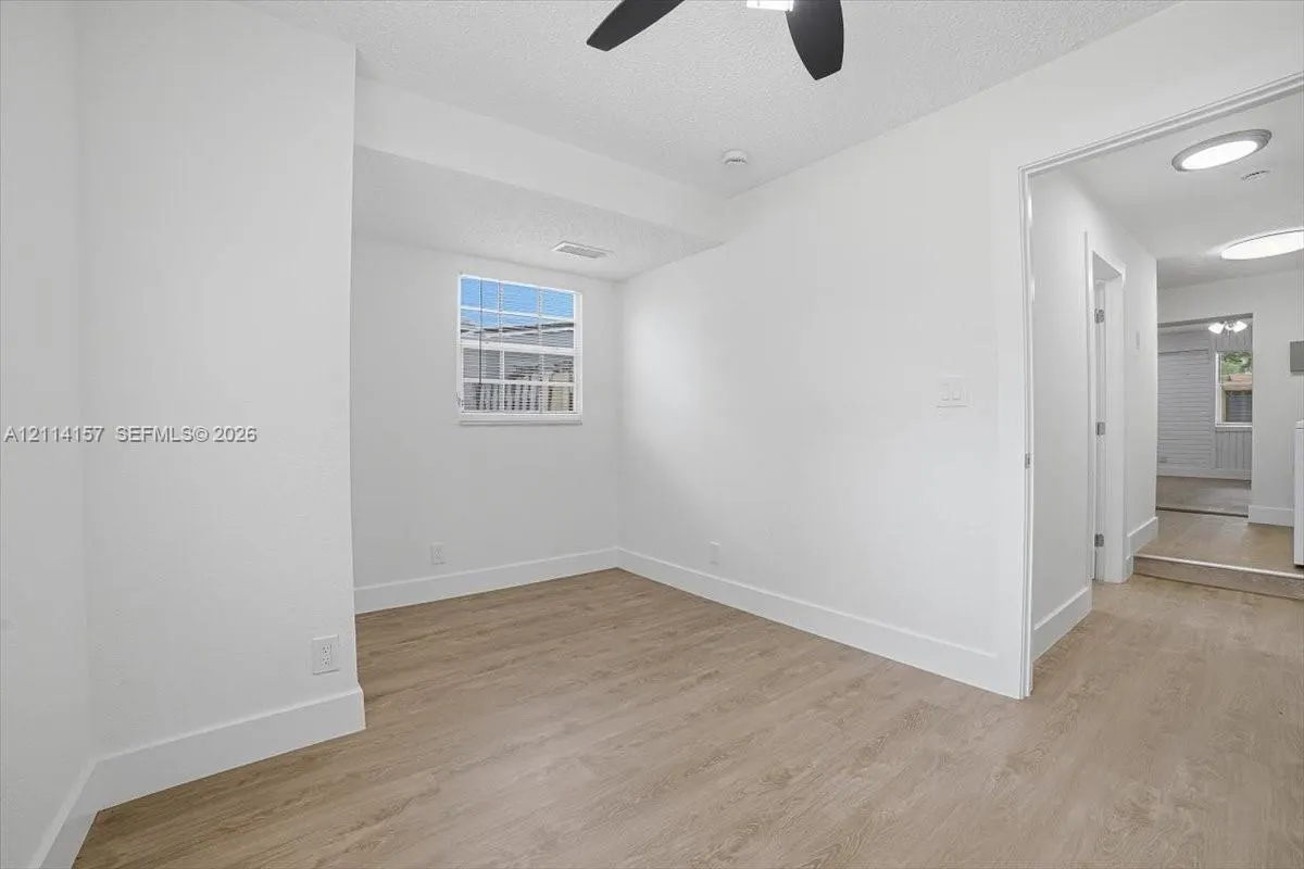 2580 NW 62nd Avenue
