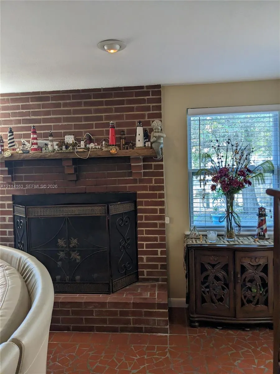 1154 Lagoon Road