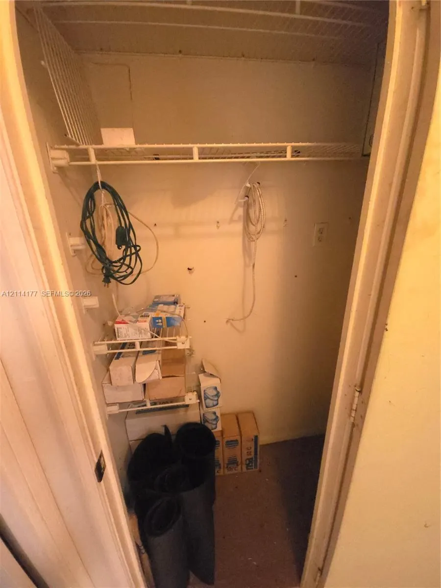 1731 SE 15th Street #403