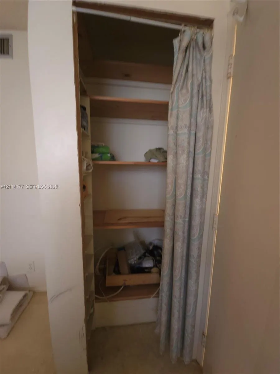 1731 SE 15th Street #403