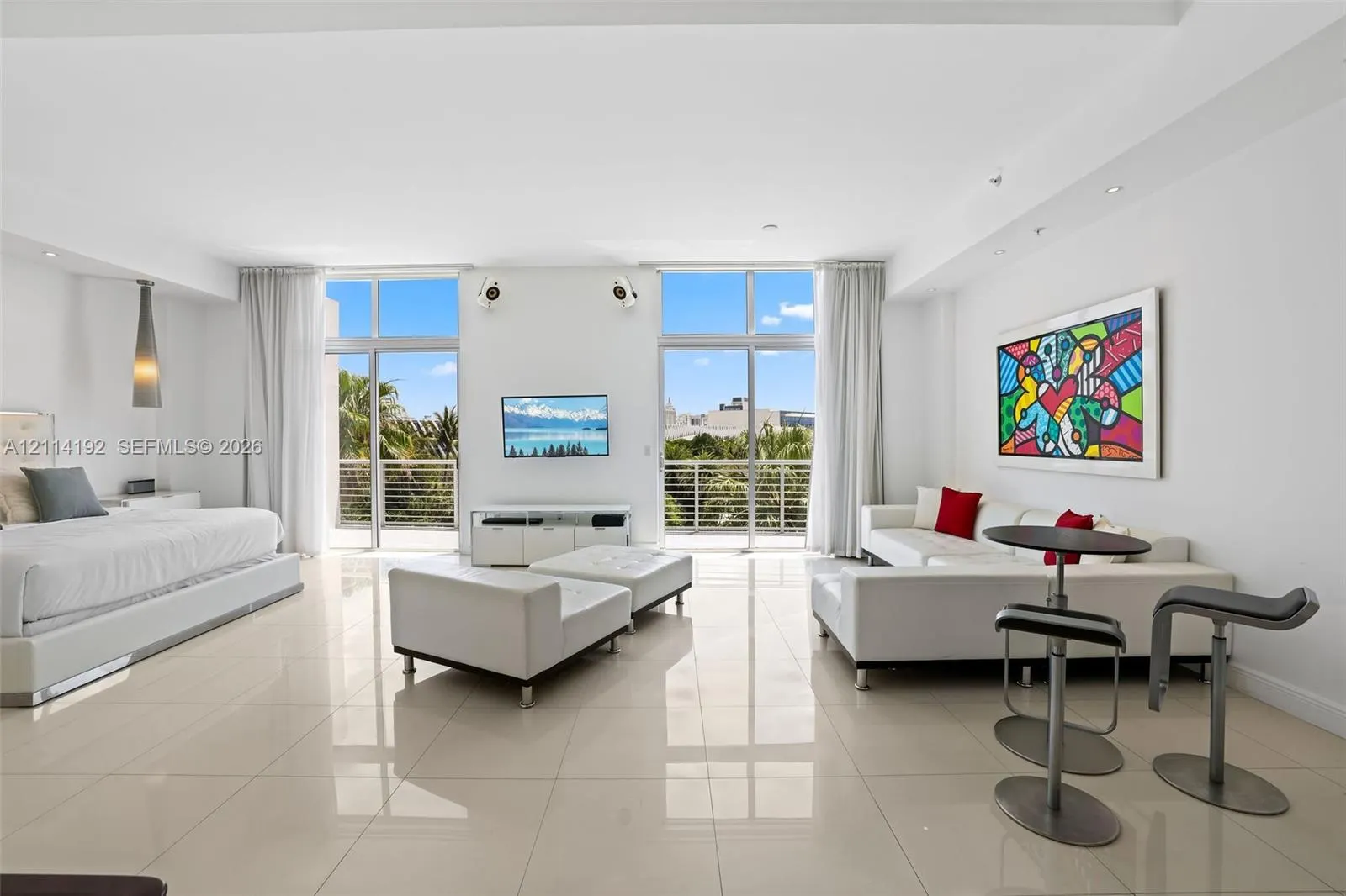 2001 Meridian Avenue #506
