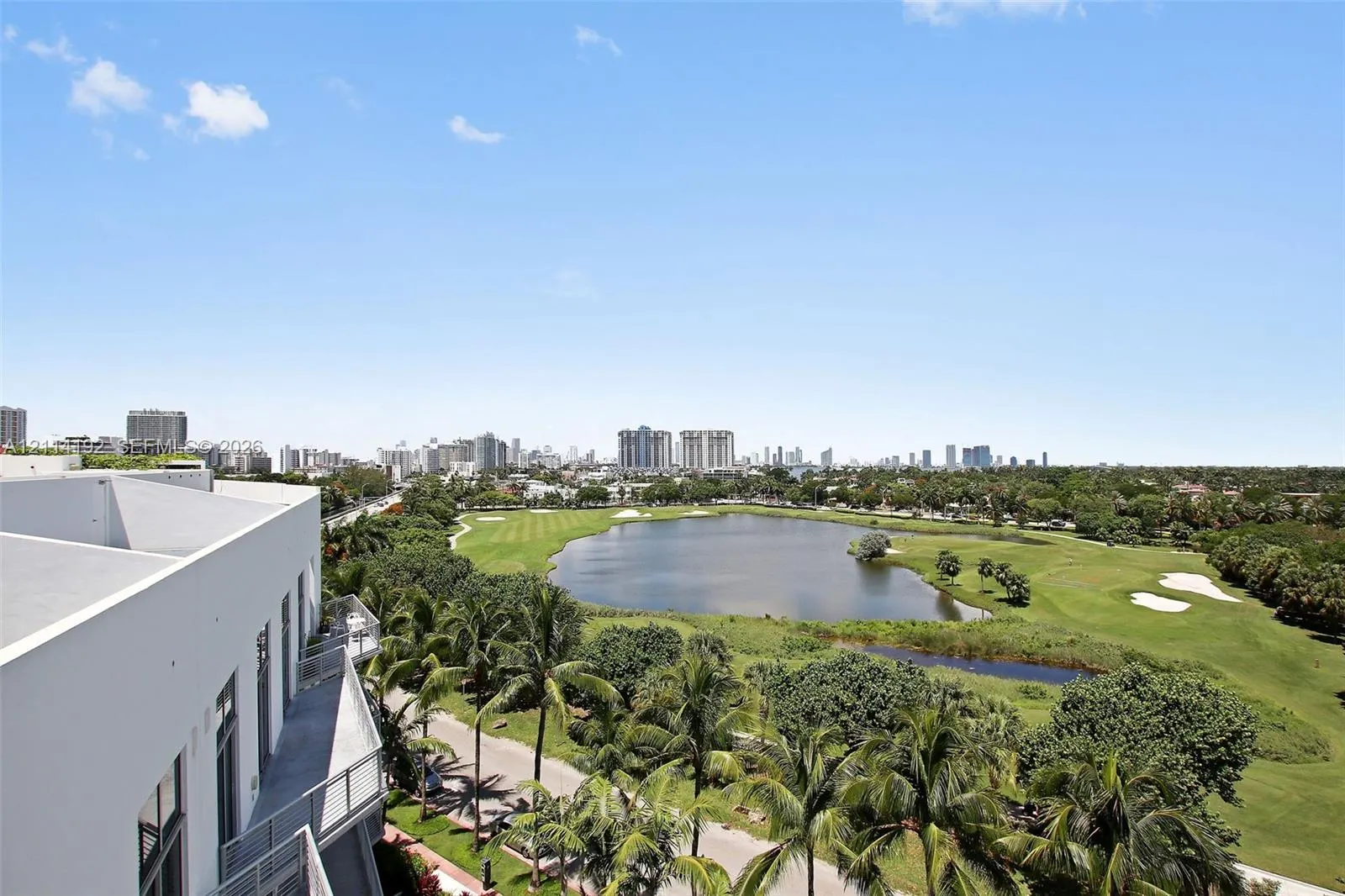 2001 Meridian Avenue #506