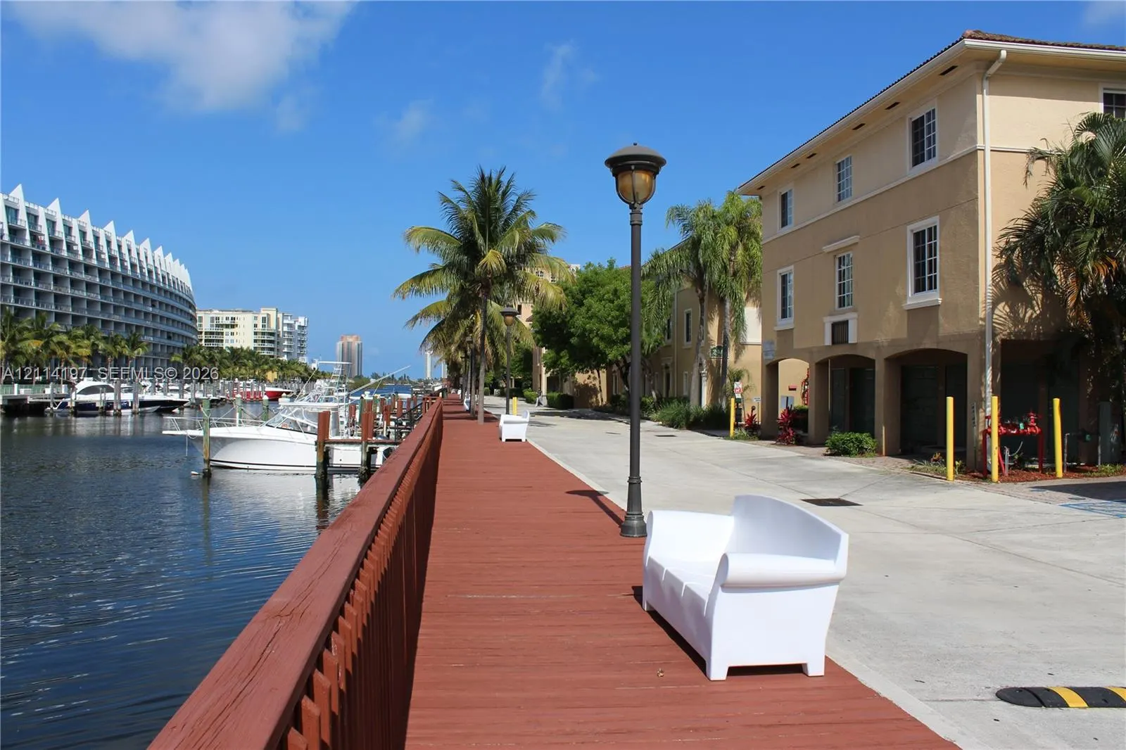 2821 NE 185th Street #401
