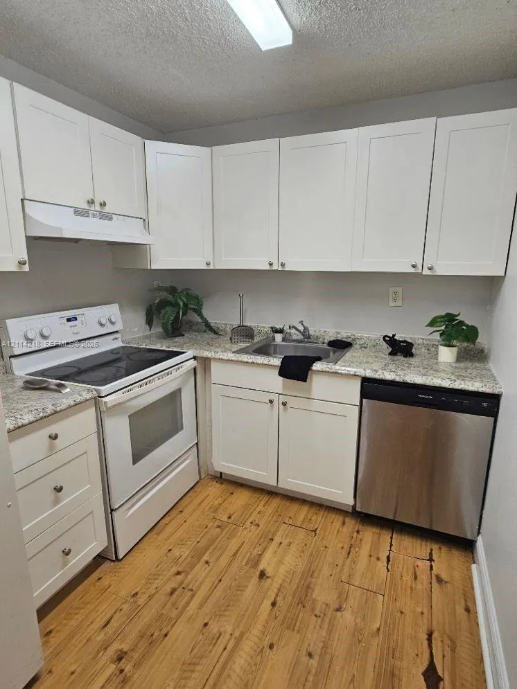 1116 Meadows Circle #1116