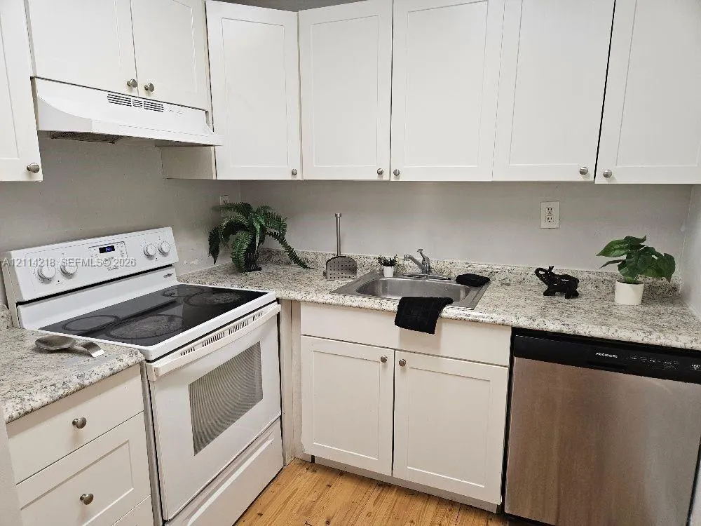 1116 Meadows Circle #1116