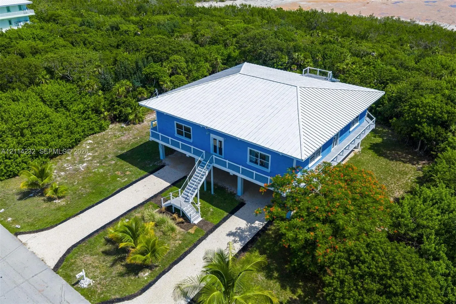 285 Tropical Avenue