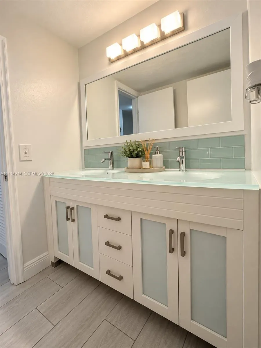 15888 SW 95th Avenue #307
