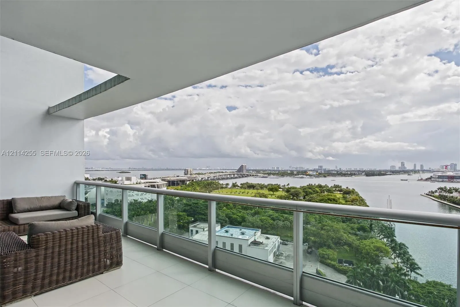 900 Biscayne Boulevard #1705