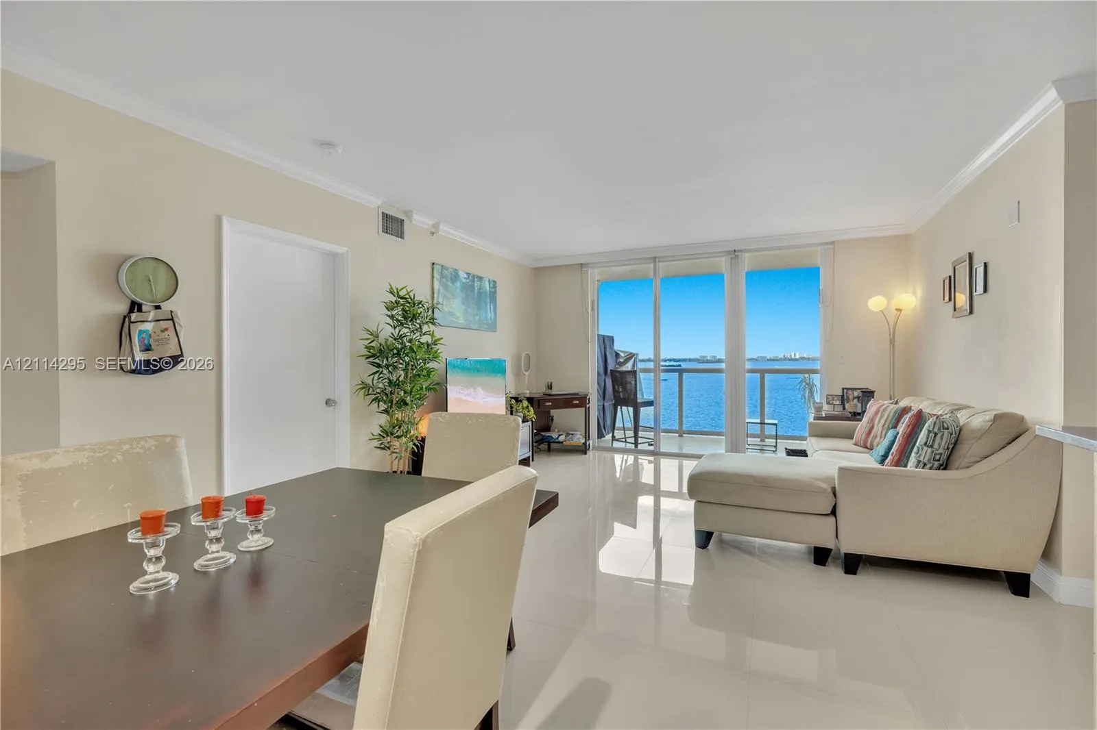 1625 Kennedy Causeway #1204B
