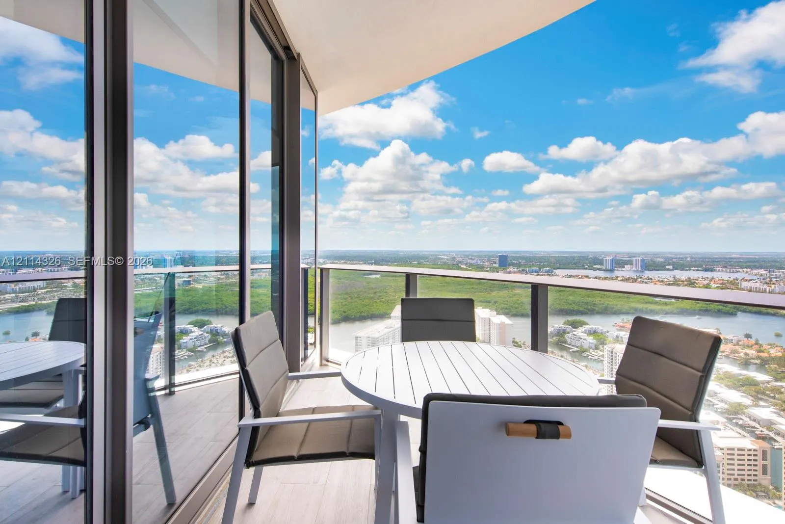 15701 Collins Avenue #4601