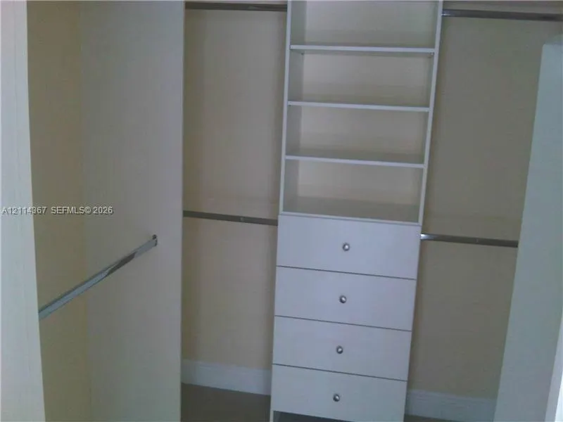 475 Brickell Avenue #612