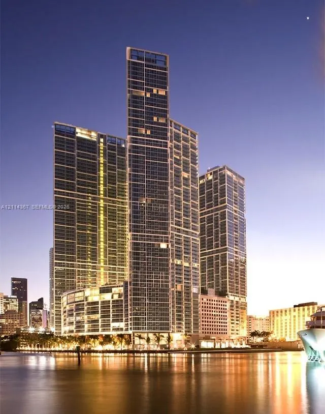475 Brickell Avenue #612