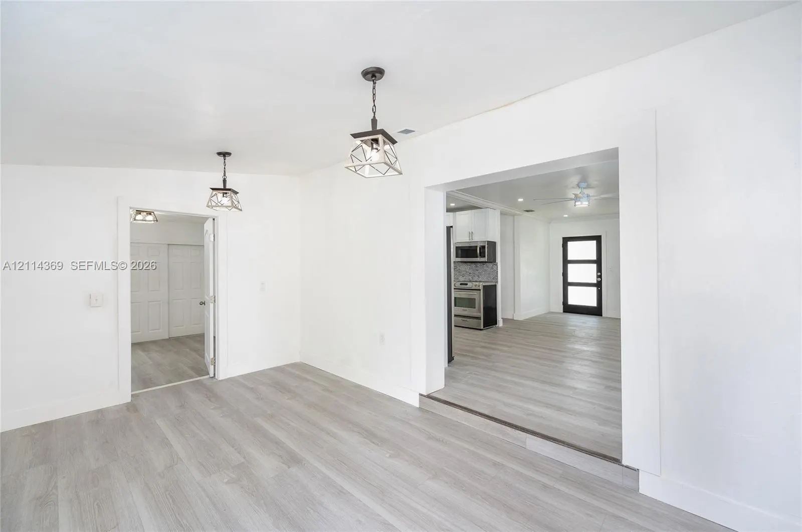 3005 SW 24th Terrace