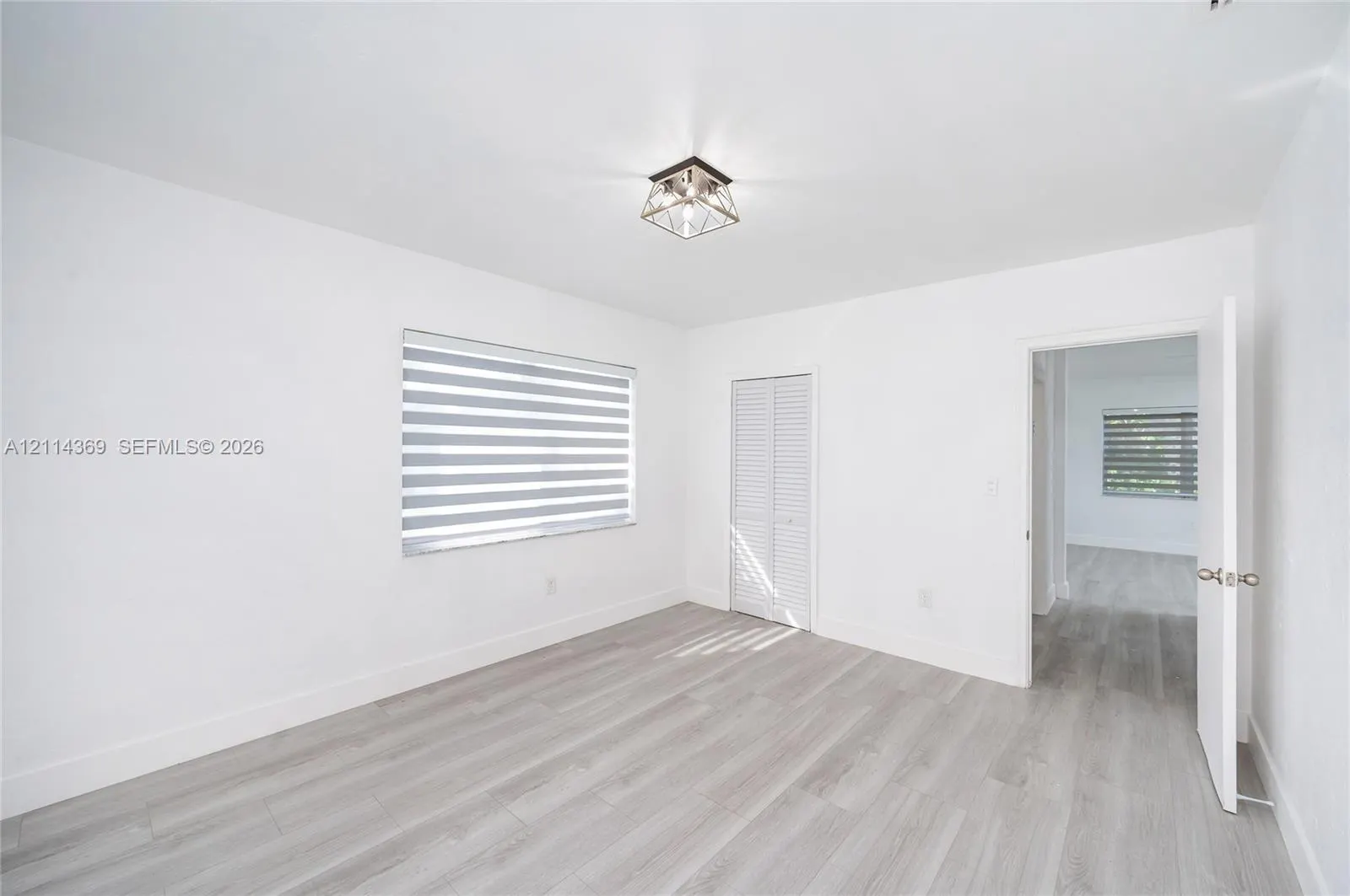 3005 SW 24th Terrace