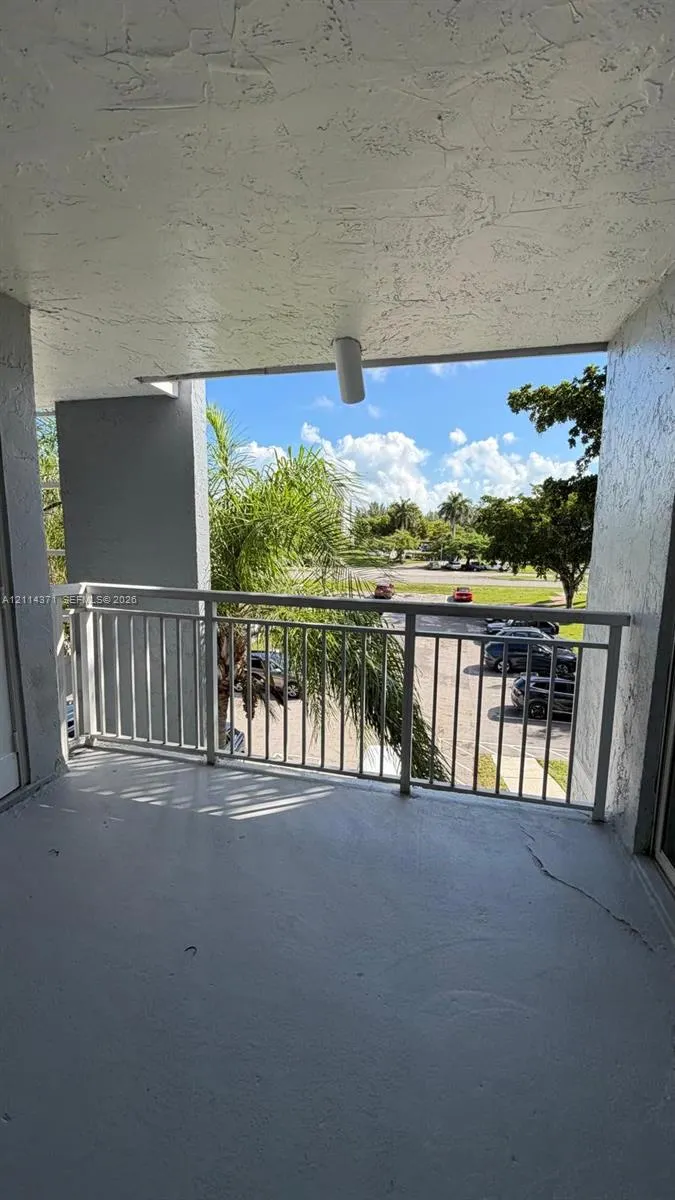 8520 SW 212th Street #301