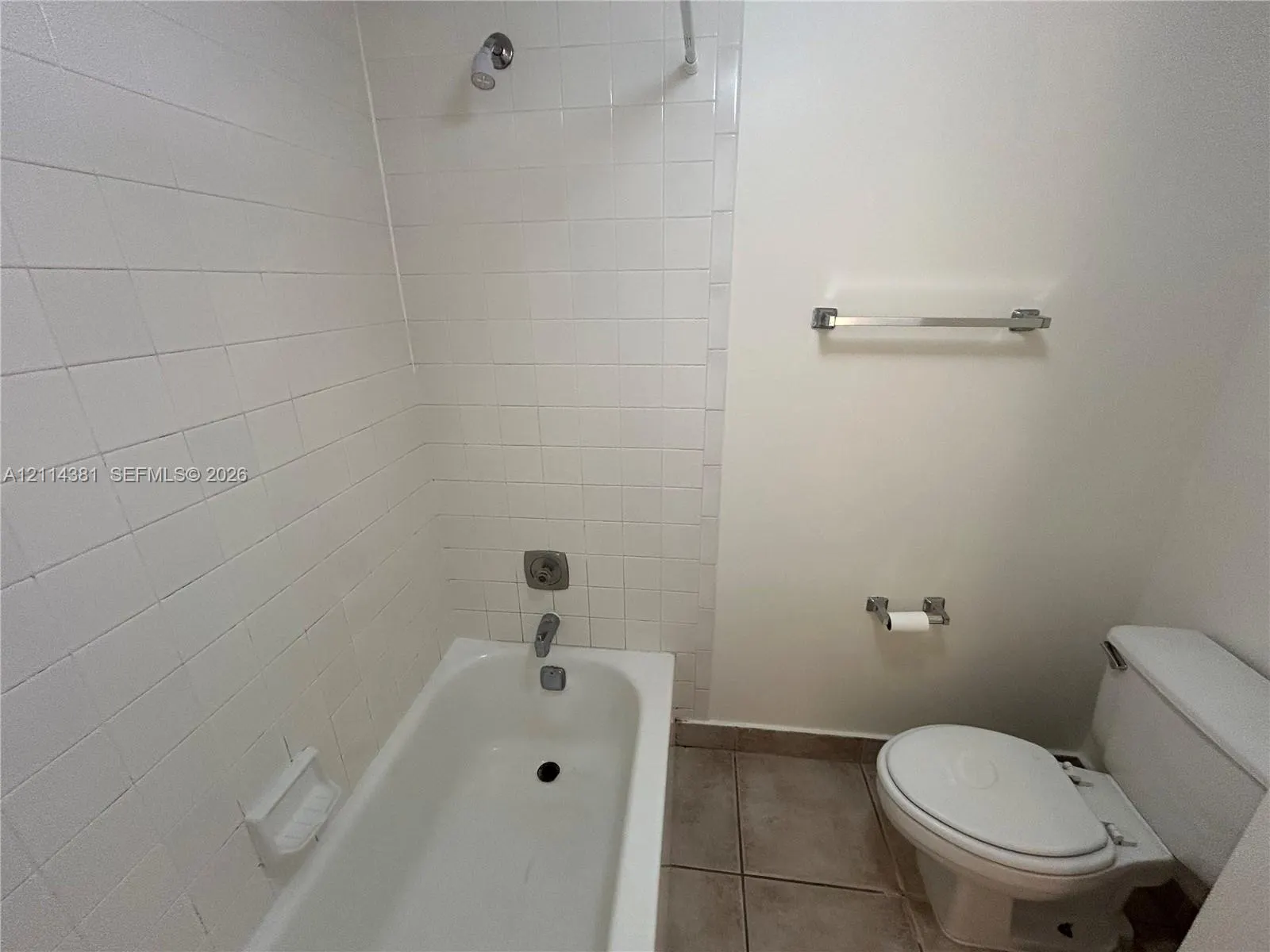 4384 NW 9th Avenue #20-2C