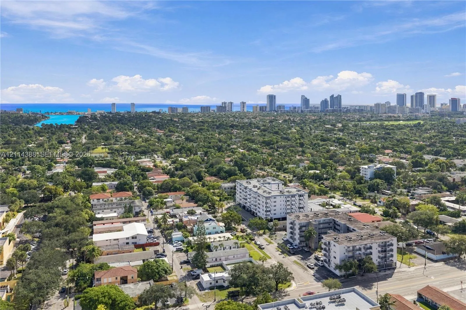 699 S Federal Highway #1