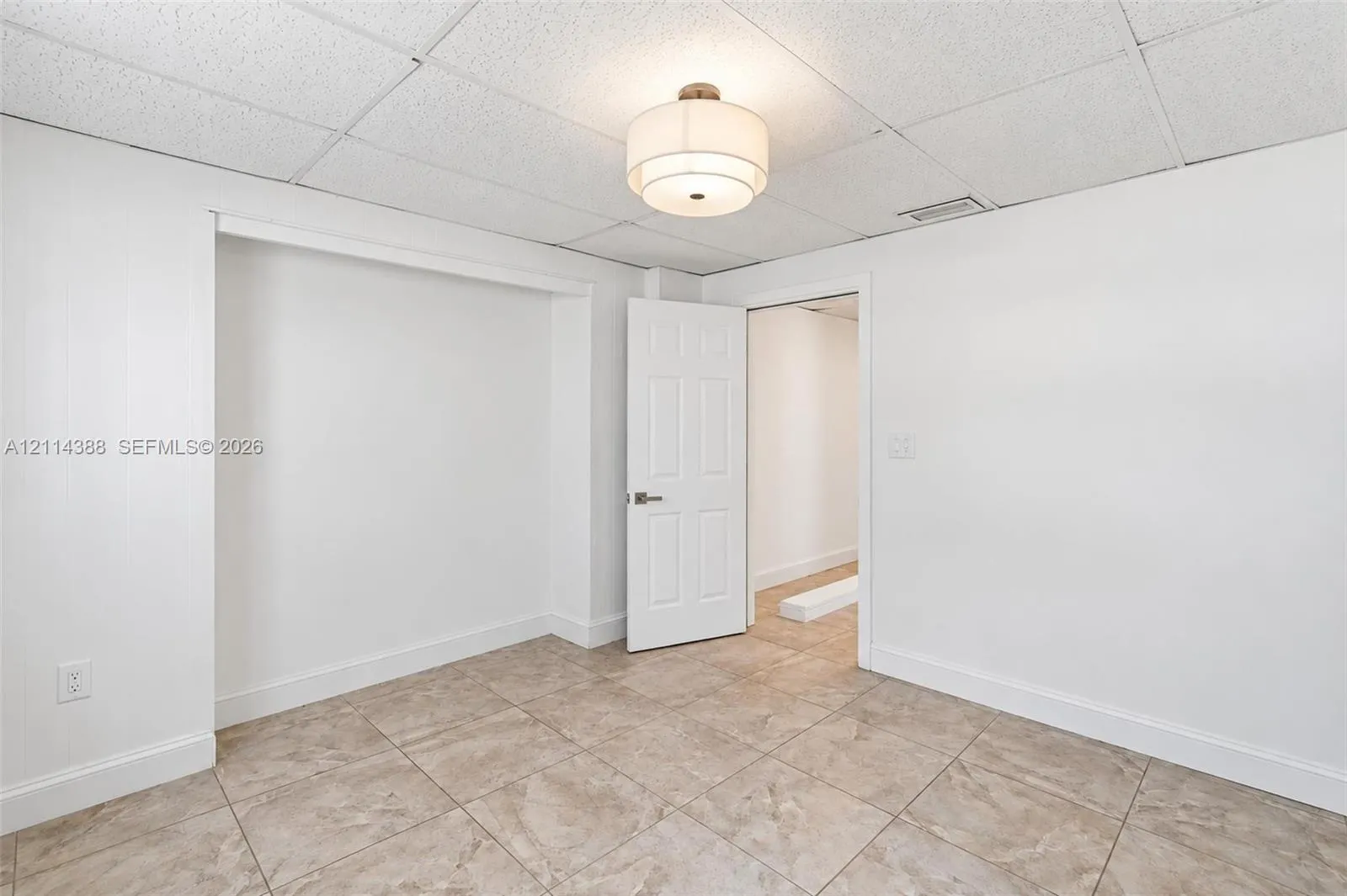699 S Federal Highway #1
